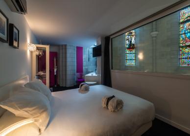 photo-chambre-seduction-coeur-de-chapelle-hotel-sozo-nantes