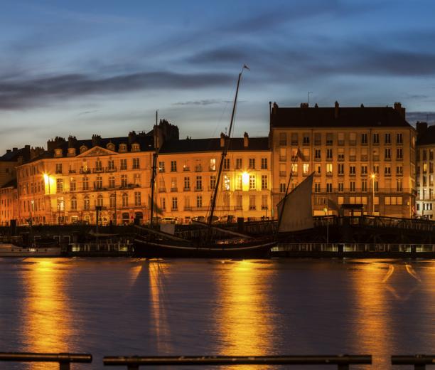 photo-nantes-nuit-hotel-nantes