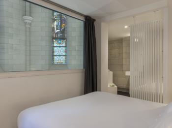 Habitación Séduction del hotel Sōzō, encanto atípico y confort de alta gama en Nantes