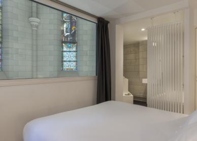 Chambre Séduction du Sōzō Hôtel, charme atypique et confort haut de gamme à Nantes